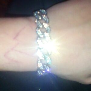 Elegant Silver Chain Bracelet